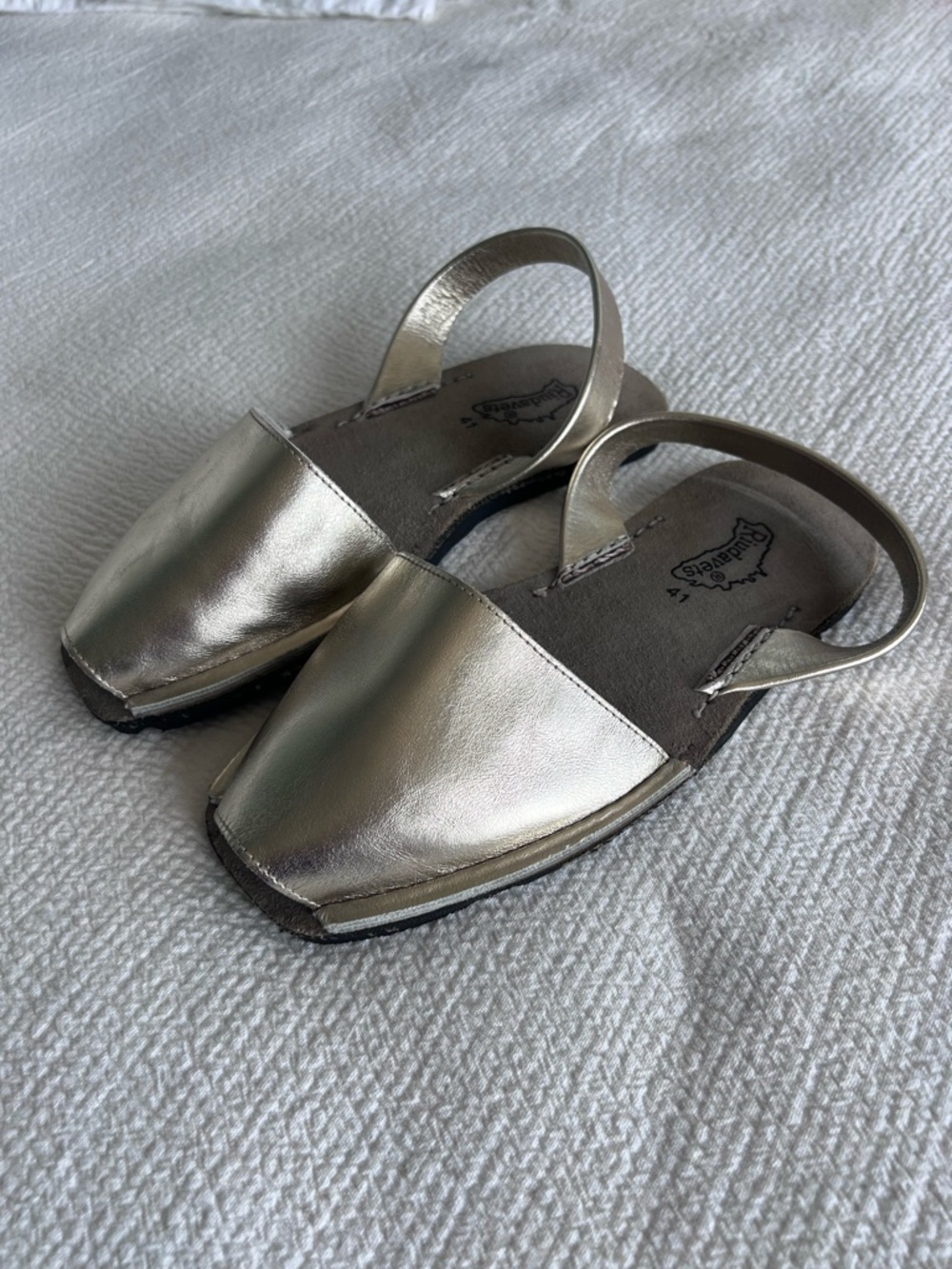 Riudavets Woman’s Metallic Gold Leather Slingback Sandals Made in Spain Size 41